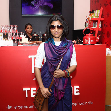 Is it Typhoo Konkona is looking for  at Lakme Fashion Week ? We just love how our purple colours match up to her stylish look