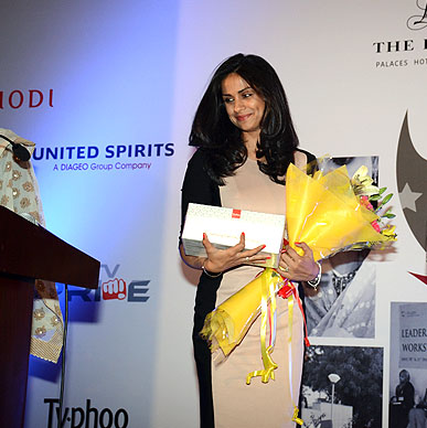 Actress Gul Panag greeted by Typhoo spring of life hamper at Wow Men Awards hosted by Cequin.